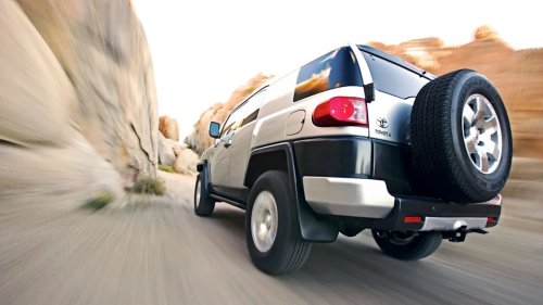 Why the 2006 Toyota FJ Cruiser Became an Instant Off-Road Icon
