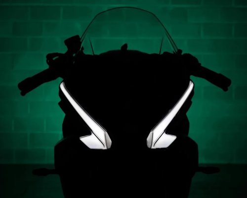 This New Affordable Performance Moto Delivers Compelling Looks on the Low