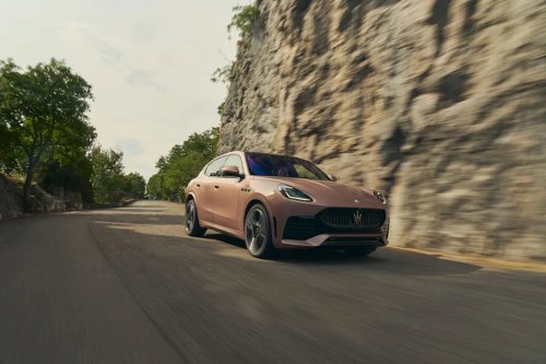 View Exterior Photos of the 2027 Maserati Grecale Folgore