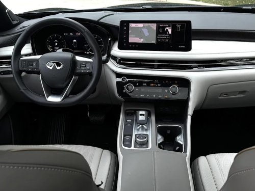 I Drove the 2027 Infiniti QX65 Autograph. It Isn't the Bionic Cheetah I Hoped For