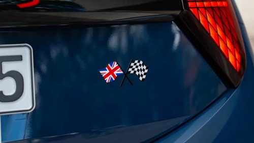 MINI, The New Mini Cooper Heritage Edition Is a Cheeky Slice of Britain