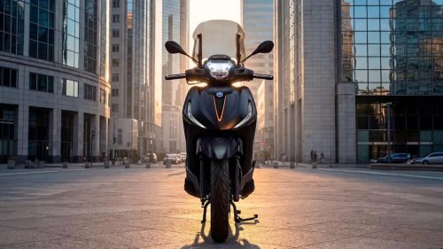 Piaggio's 25-Year-Old Scooter Idea Somehow Still Makes Sense Today