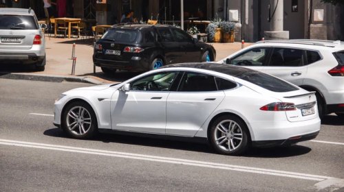 Tesla, Here's How Much A 2021 Tesla Model S Has Depreciated In Just 5 Years