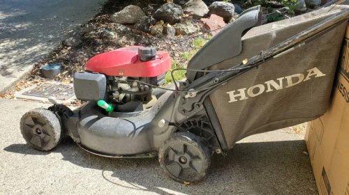 Who Makes Honda's Lawn Mower Engines & Where Are They Built?