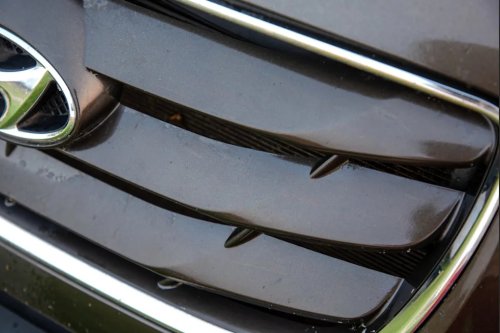 Road Trips Create Memories — and Insect Guts. So We Tested the Best Bug, Tar, and Sap Removers