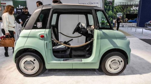 The Adorable Fiat Topolino Comes to America—Is It Worth $15,000?
