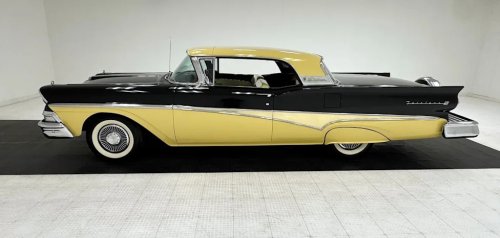 Ford, This Award-Winning 1958 Ford Fairlane 500 Skyliner Still Feels Like The Future