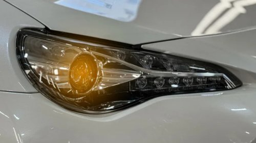 Here's How To Adjust Your Headlights (And How To Know If They're Too High)