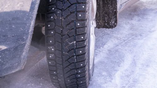 4 Drawbacks Of Using Studded Tires