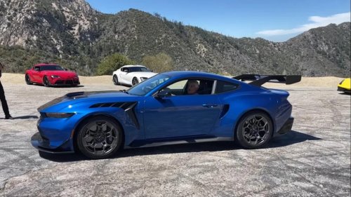 Ford, Ford Mustang, Jay Leno Surprised a Car Meet Event by Turning up in His Ford Mustang GTD