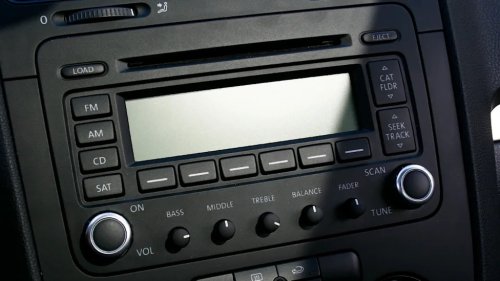AM Radio Could Be Legally Mandated in New Cars