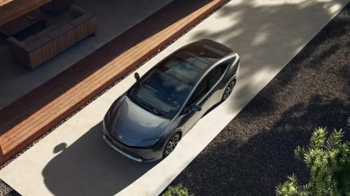 Chinese Company Reveals Solar Car Roofs Ready For Mass Production