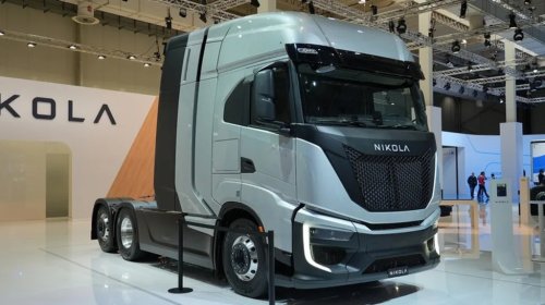 Why Companies That Make Hydrogen-Powered Semi Trucks Keep Going Belly Up