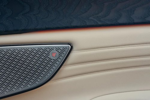 View Interior Photos of the 2027 Maserati Grecale Modena