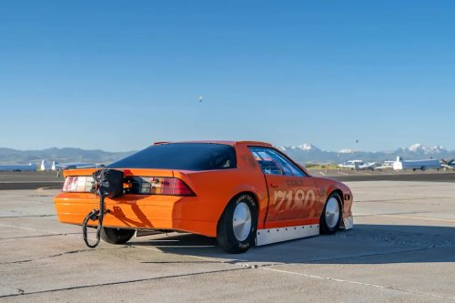 Chevrolet, Chevrolet Camaro, This Land-Speed Chevrolet Camaro IROC-Z Is a Bonneville Bullet Built to Break Records