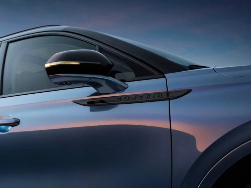 View Exterior Photos of the 2027 Lincoln Corsair Hybrid