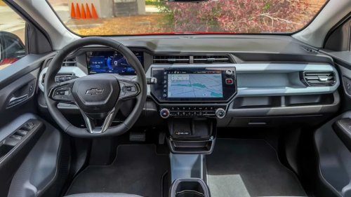 Chevy, 2027 Chevy Bolt's Base Price Drops to $27,745 If You Know Where to Shop