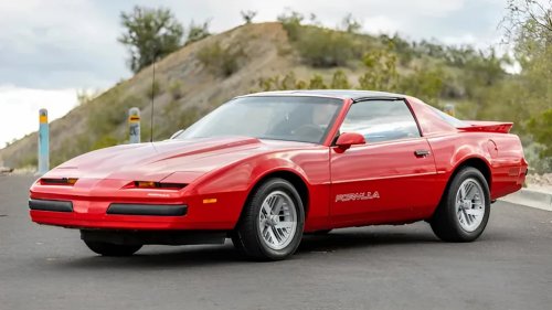 The Underdog List: Ten Classic Cars That Are Still Affordable—and Won't Be for Long
