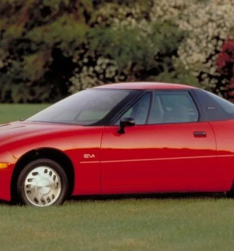 Top 10 Cars That Were Ahead of Their Time