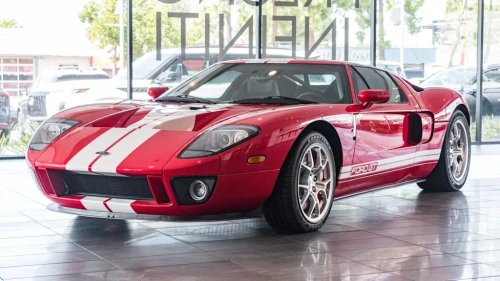 Ford, Ford GT, 2005 Ford GT for Sale With Only 166 Miles