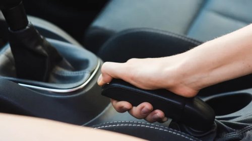 How Hill-Start Works On Manual Transmissions (And How To Drive Smoothly Without It)