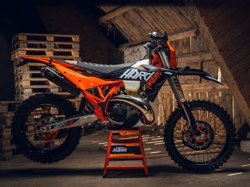 KTM, KTM’s Most Focused Enduro Moto Returns with Uncompromising Off-Road Chops