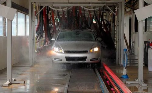 Top 10 Expert Detailing Tips on Keeping Your Car Looking New