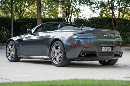 Aston Martin, 2011 Aston Martin V8 Vantage Roadster for Sale With 25,000 Miles