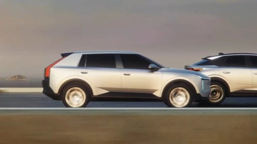 Chrysler, Chrysler’s One-Car Lineup May Finally Be Coming To An End