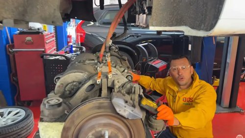 Tesla, Mechanic Revives High-Mileage Tesla Model S That May Have Been 
