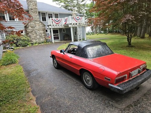 Alfa Romeo, 1975 Alfa Romeo Spider For Sale