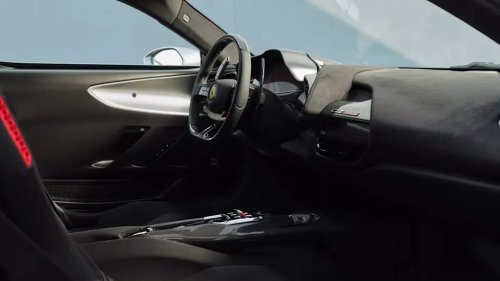 Ferrari, Ferrari Unveils Retro CZ26 at Pebble Beach