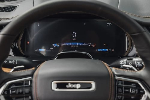 View Interior Photos of the 2026 Jeep Grand Cherokee Summit