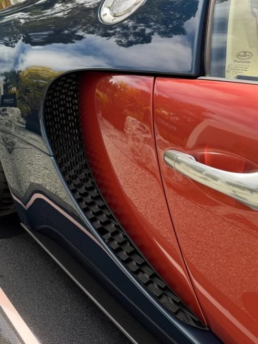 Bugatti, Bugatti Veyron, Bugatti Is Making Larger OEM Veyron Wheels That Don't Need To Use $40,000 PAX Tires