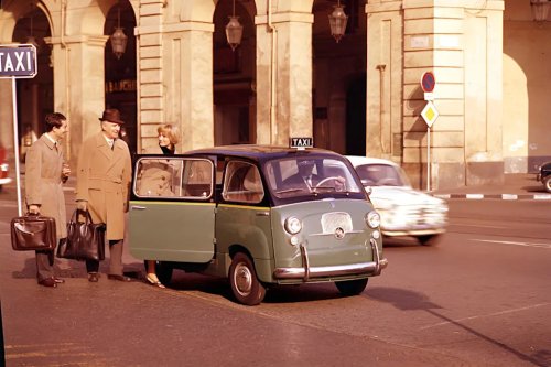 This Adorably Retro City Car Promises a Small, Affordable Ride the US Needs