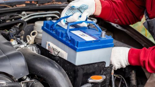 Battery, What's The Difference Between An AGM And A Flooded Lead-Acid Car Battery?