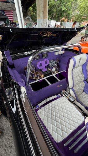 A Lowrider Meet Convinced Me: Enthusiasts Should Step Out of Their Comfort Zones