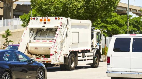 How Garbage Trucks Work: How Do They Know When They Are Full?