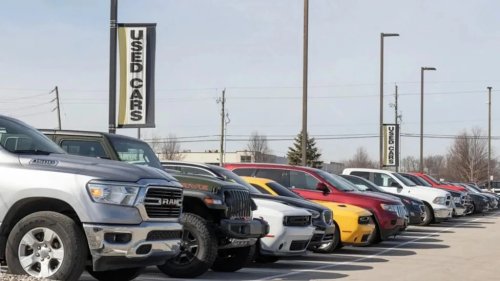 Man Says He Was Nearly Scammed by a Dealership After Running a Car's VIN Through Google Gemini