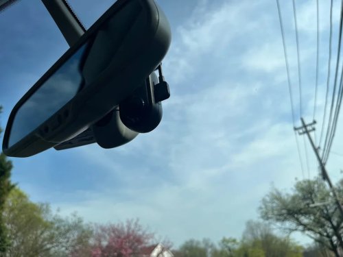 MINI, Driving without Distractions? This Mini Dash Cam Delivers