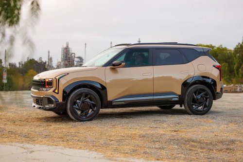 Check Out Pics of the 2027 Kia Seltos—It Has a Whole New Look