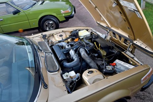 Be awestruck by the Rover SD1