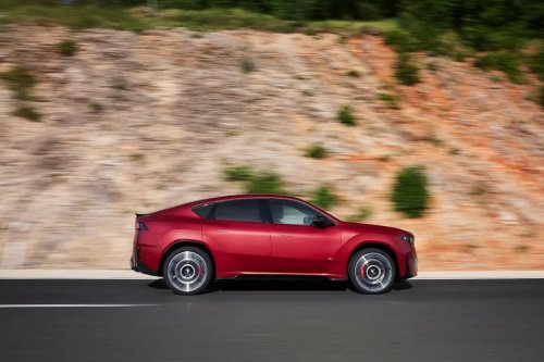 BMW’s Latest Neue Klasse EV Is the SUV-Coupe iX4