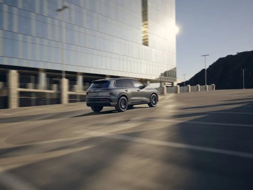 Audi, Audi Q7, Audi's New 2027 Q7 and SQ7 Look Fancy