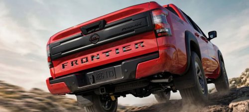 New Nissan Frontier Honors America with Patriotic Badge, but It's Limited to 2500 Pro-4X Trucks
