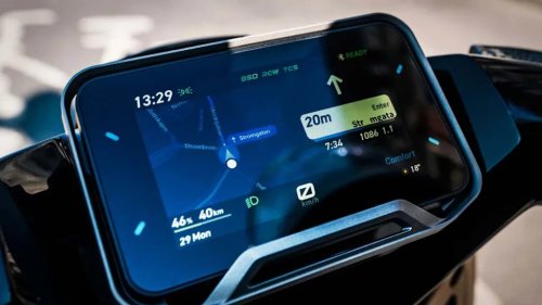 This Cheap Electric Scooter Has ABS, Traction Control, Blind-Spot Monitoring, And GPS