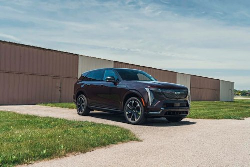 Chevy, Cadillac, GMC, This Is How You Can Get Apple CarPlay and Android Auto in Your Chevy, Cadillac, or GMC EV