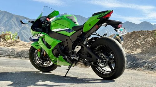 2026 Kawasaki Ninja ZX-10R Review: Less Power, More Appeal