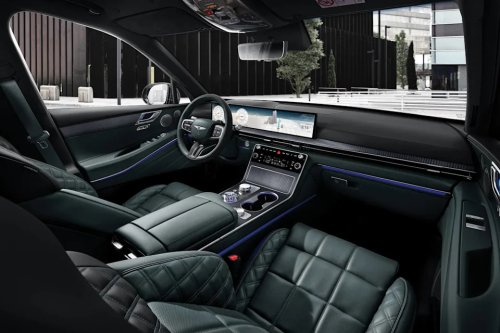 Genesis' First-Ever Hybrid Is a 347-HP GV80 That Claims 28 MPG