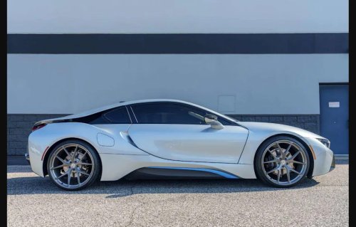 BMW, BMW i8, Low-Mileage 2015 BMW i8 With 22-Inch HRE Wheels Crosses the Block at Henderson Auctions